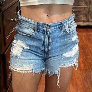 American Eagle 90s Boyfriend Shorts